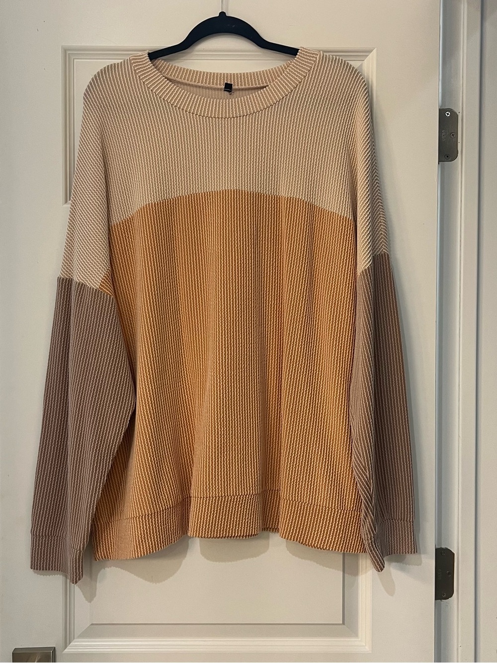 SHEIN Women’s Plus Size 3XL Color Block Textured Long Sleeve Top Beige Rust